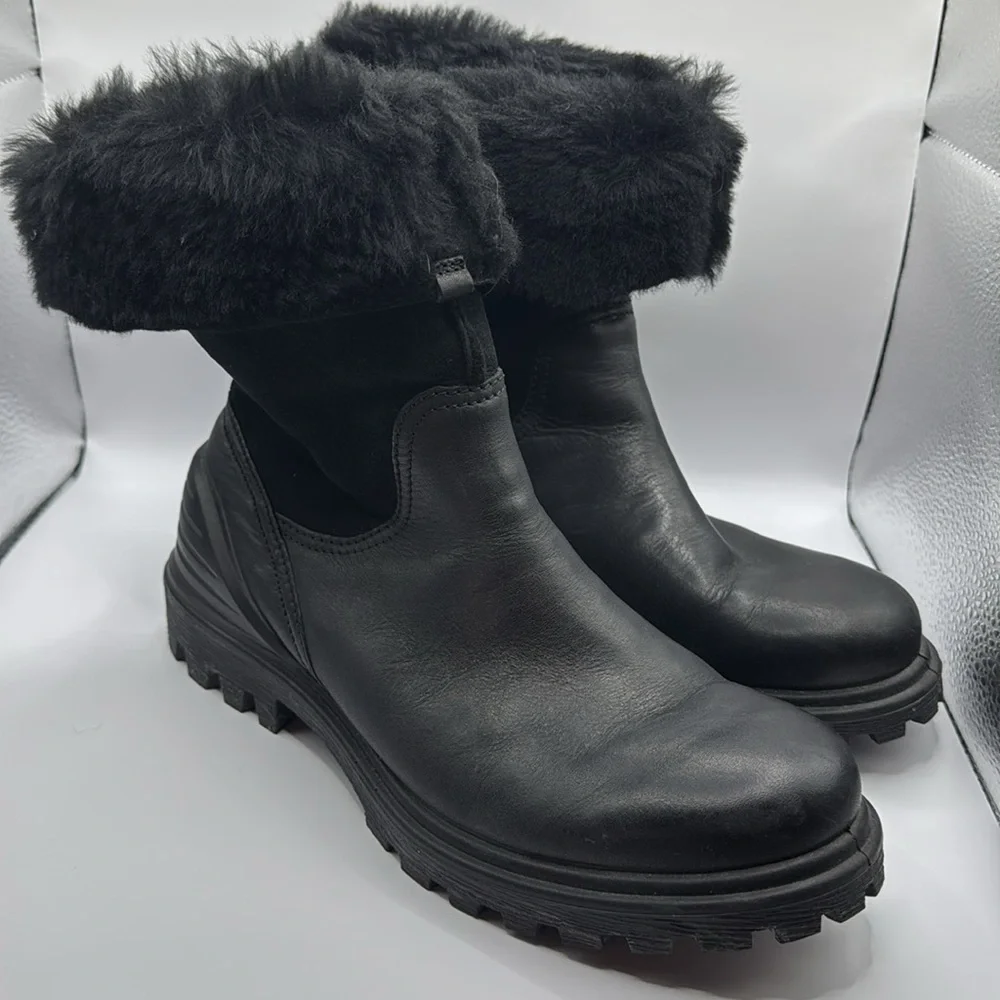 ECCO Women's Tredtray Pull on Shearling Boot Fashion Black Size 10-10.5 (41)